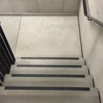 Rénovation structurelle et esthétique de la plate-forme d’un escalier préfabriqué